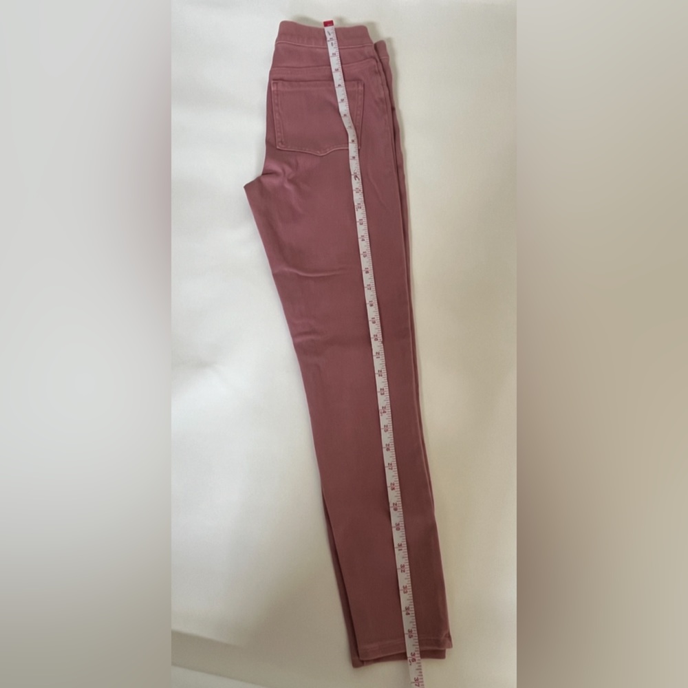 SPANX Ankle Jean-ish, Deluxe Fabric,Inner Shaping Panel, Super Soft. - Picture 3 of 7